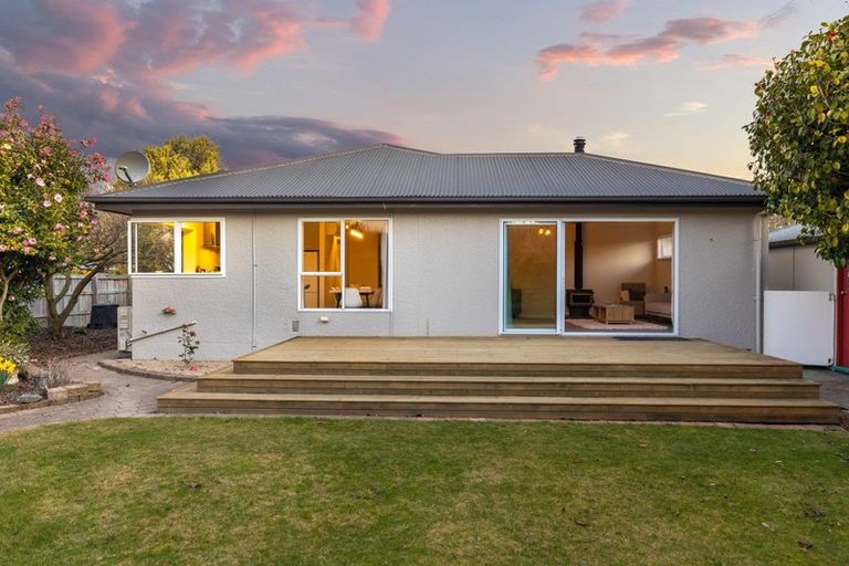 Photo of property in 71 Kellys Road, Mairehau, Christchurch, 8052