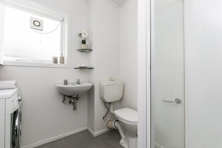 Photo of property in Avon Apartments, 16/217 The Terrace, Wellington Central, Wellington, 6011