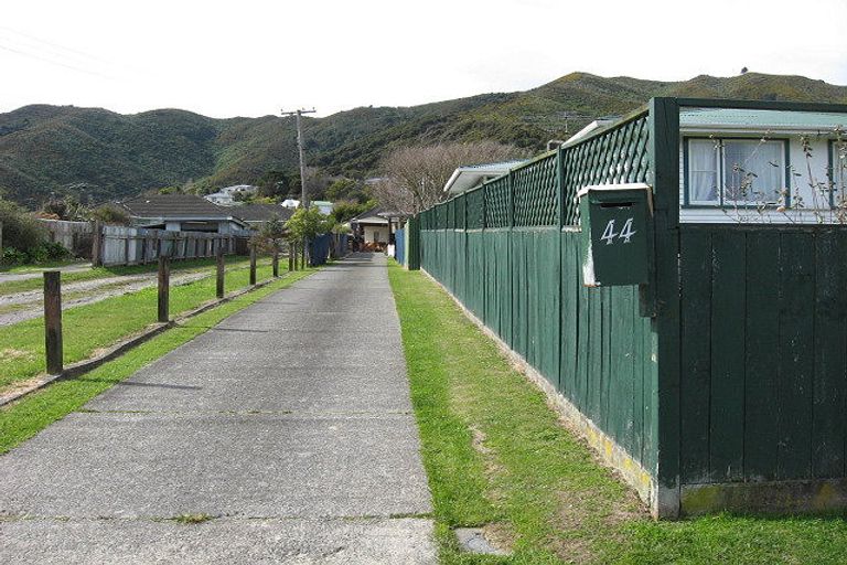 Photo of property in 44 Wise Street, Wainuiomata, Lower Hutt, 5014