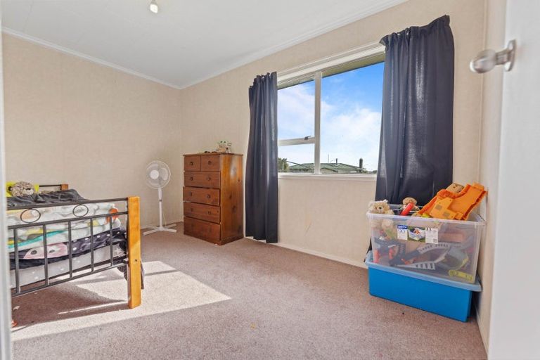 Photo of property in 15 Wairoa Place, Tokoroa, 3420