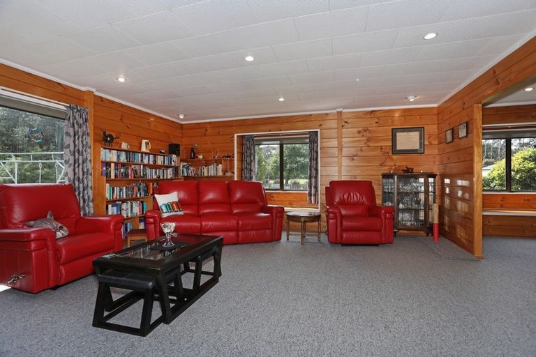 Photo of property in 117 Raumai Road, Bulls, 4894