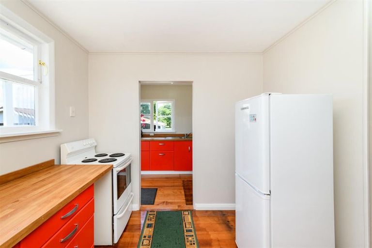 Photo of property in 25 Flower Street, Bulls, 4818