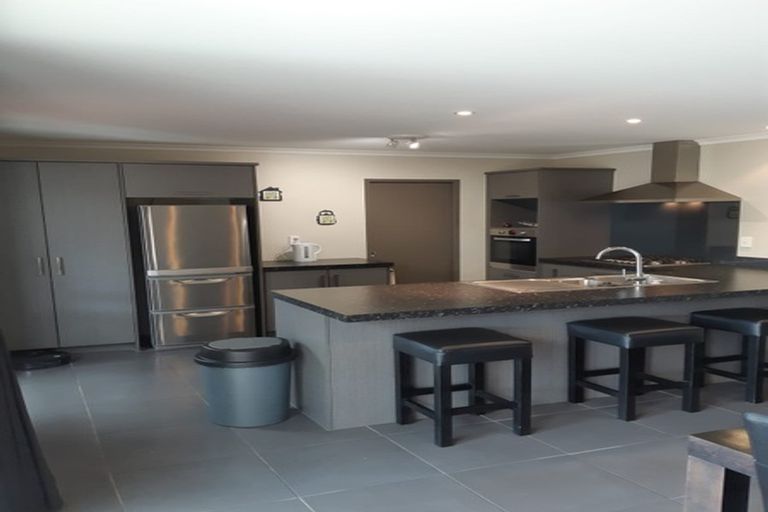 Photo of property in 69 Magellan Rise, Flagstaff, Hamilton, 3210