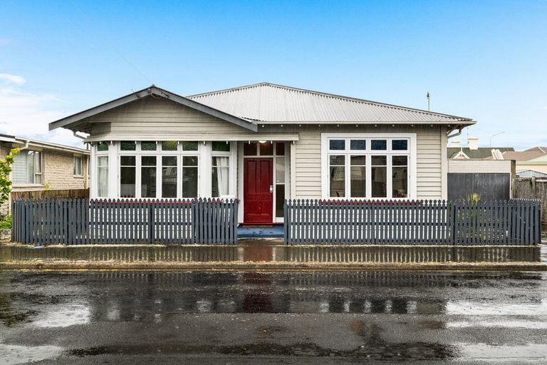 Photo of property in 4 Rugby Street, Saint Kilda, Dunedin, 9012