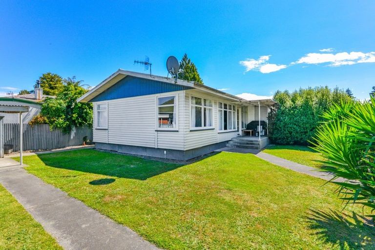 Photo of property in 2/201 Kenilworth Road, Mayfair, Hastings, 4122