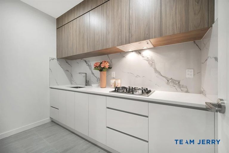 Photo of property in 8 Kakau Lane, Flat Bush, Auckland, 2019
