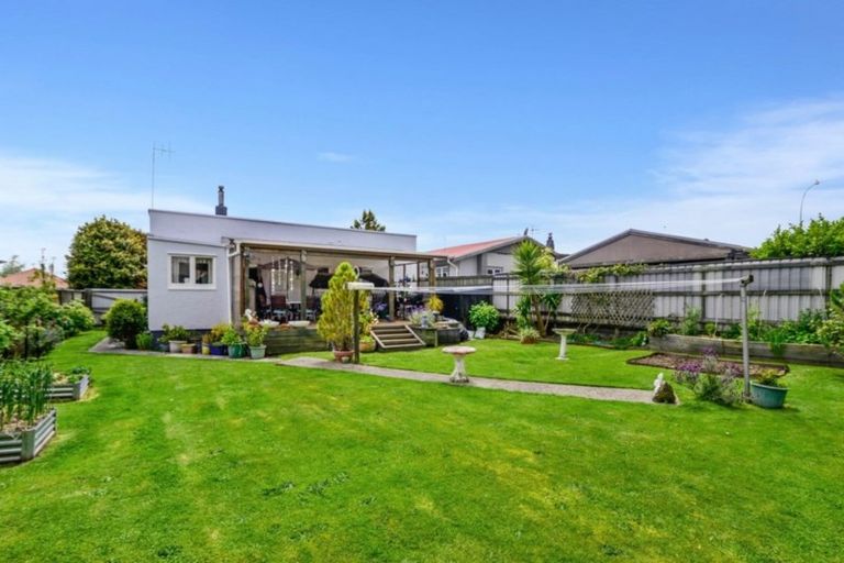 Photo of property in 65 Wallace Crescent, Glenholme, Rotorua, 3010