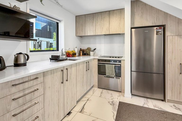 Photo of property in 5/16 Nova Place, Christchurch Central, Christchurch, 8011