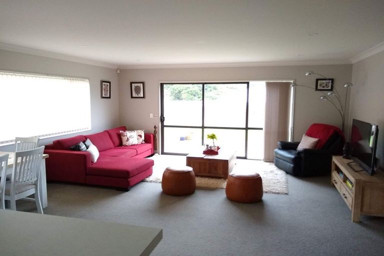 Photo of property in 12 Moonsail Drive, Whitby, Porirua, 5024