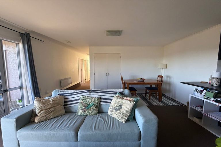Photo of property in 161 Orangi Kaupapa Road, Northland, Wellington, 6012