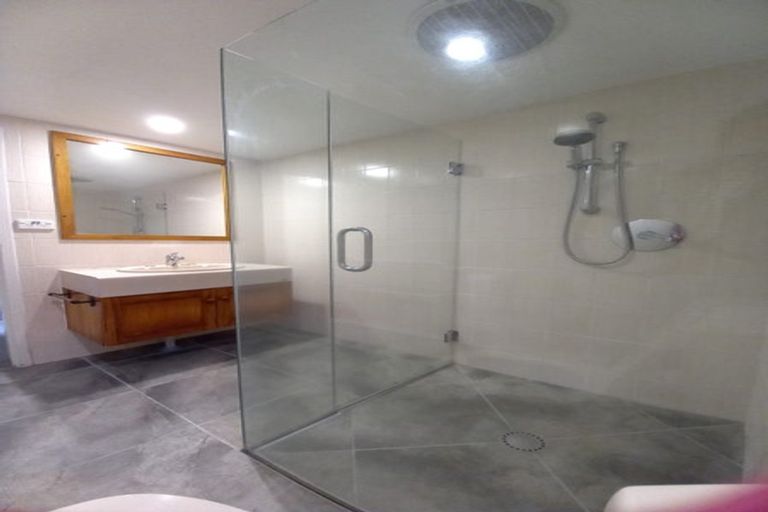 Photo of property in 11 Marina Road, Torbay, Auckland, 0630