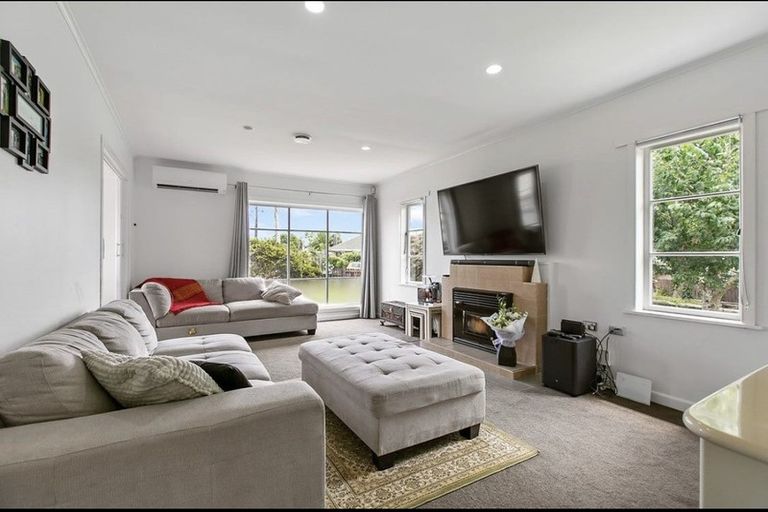 Photo of property in 34 Kelvin Road, Papakura, 2110