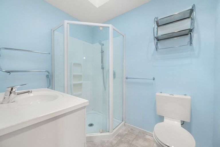 Photo of property in 18 Syndic Street, Cromwell, 9310