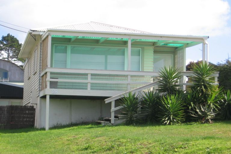 Photo of property in 28 Eveline Street, Mangawhai Heads, Mangawhai, 0505