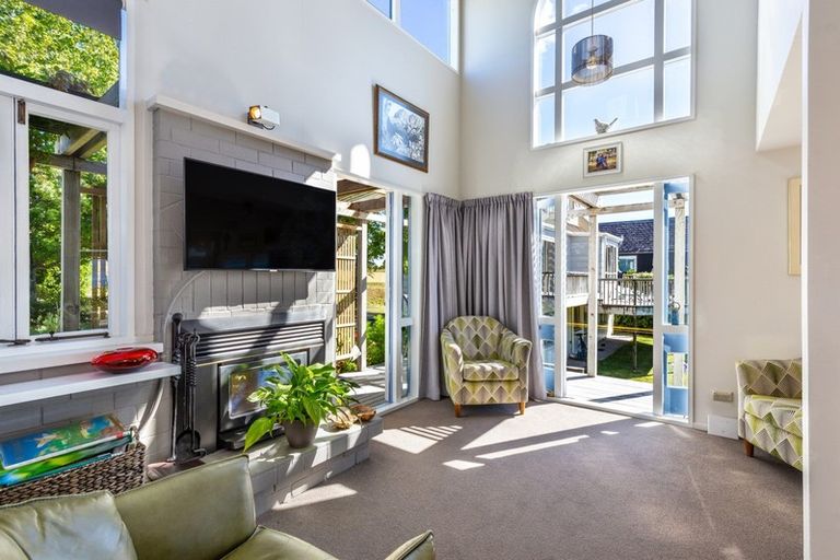 Photo of property in 16 Te Pohue Street, Omori, Turangi, 3381