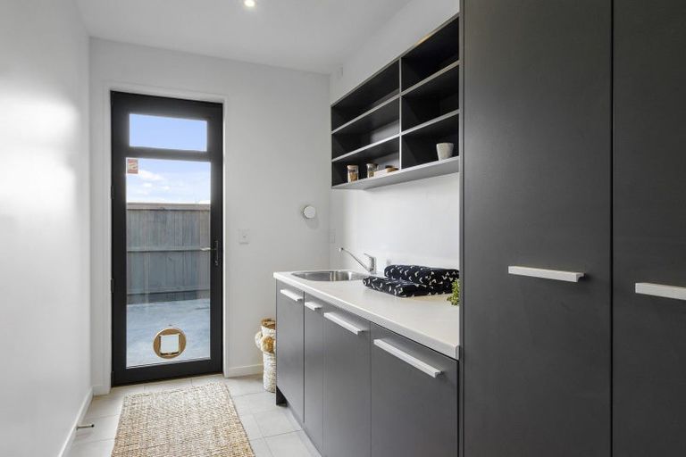 Photo of property in 4 O'dea Place, Burnside, Christchurch, 8053