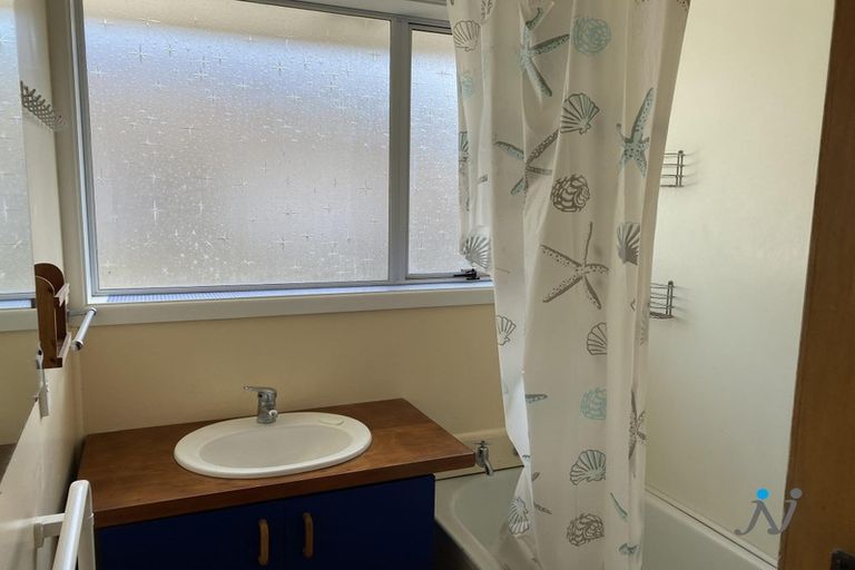 Photo of property in 90 Mathers Road, Hoon Hay, Christchurch, 8025