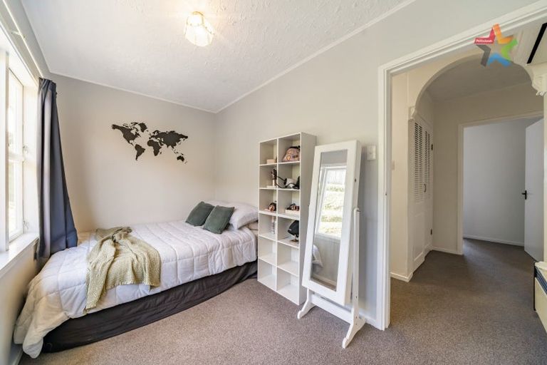 Photo of property in 31 Cedar Street, Maungaraki, Lower Hutt, 5010