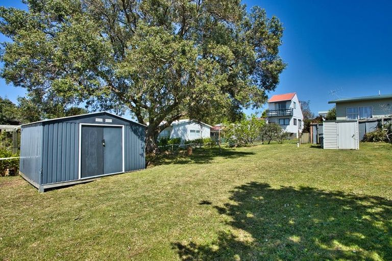 Photo of property in 14 Cheviot Street, Mangawhai Heads, Mangawhai, 0505