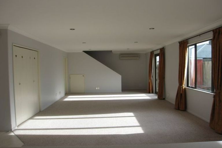 Photo of property in 48 Peverel Street, Riccarton, Christchurch, 8041