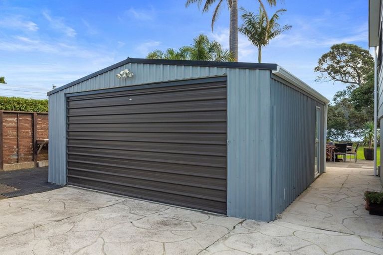 Photo of property in 65 Tangiteroria Lane, Pauanui, Hikuai, 3579