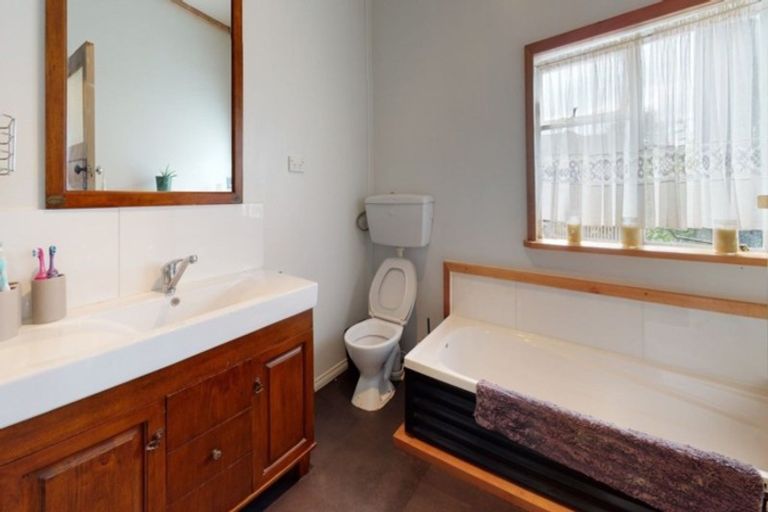 Photo of property in 23 Cambridge Street, Hampstead, Ashburton, 7700