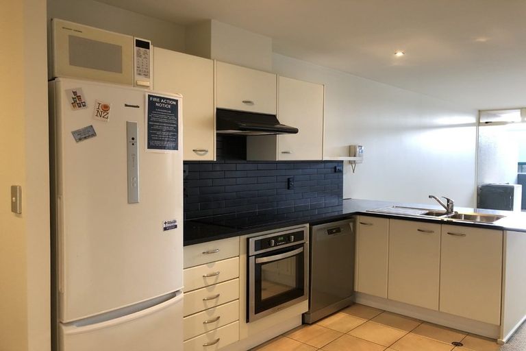 Photo of property in Knightsbridge Apartments, 5a Boardman Lane, Auckland Central, Auckland, 1010