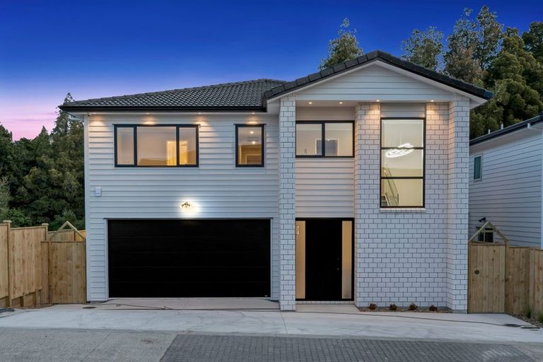 Photo of property in 2e Hughs Way, Flat Bush, Auckland, 2019