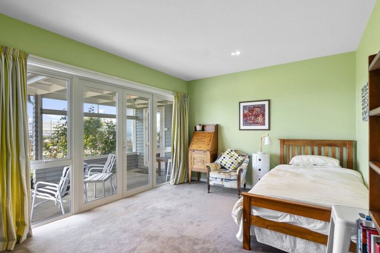 Photo of property in 211 Major Hornbrook Road, Mount Pleasant, Christchurch, 8081