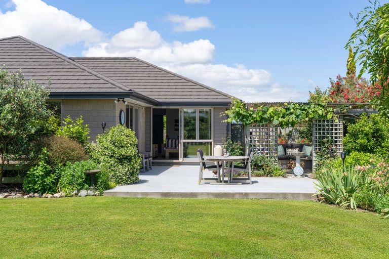 Photo of property in 1087 Queen Street East, Levin, 5571