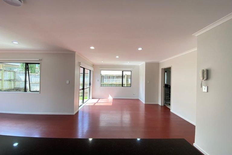 Photo of property in 21 Norwood Drive, Flat Bush, Auckland, 2019