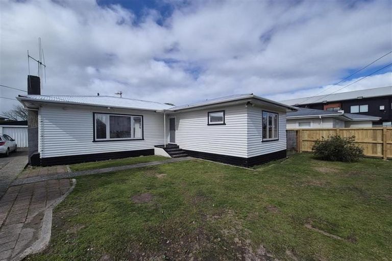 Photo of property in 34 Cameron Road, Hamilton East, Hamilton, 3216
