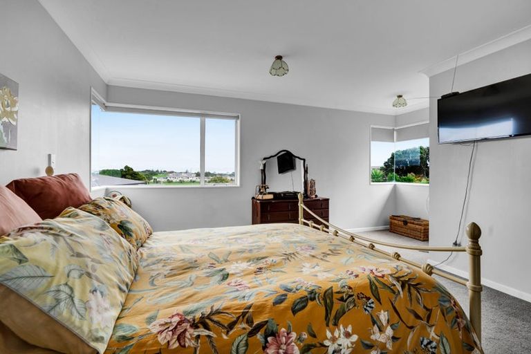Photo of property in 12 Solway Terrace, Bell Block, New Plymouth, 4312