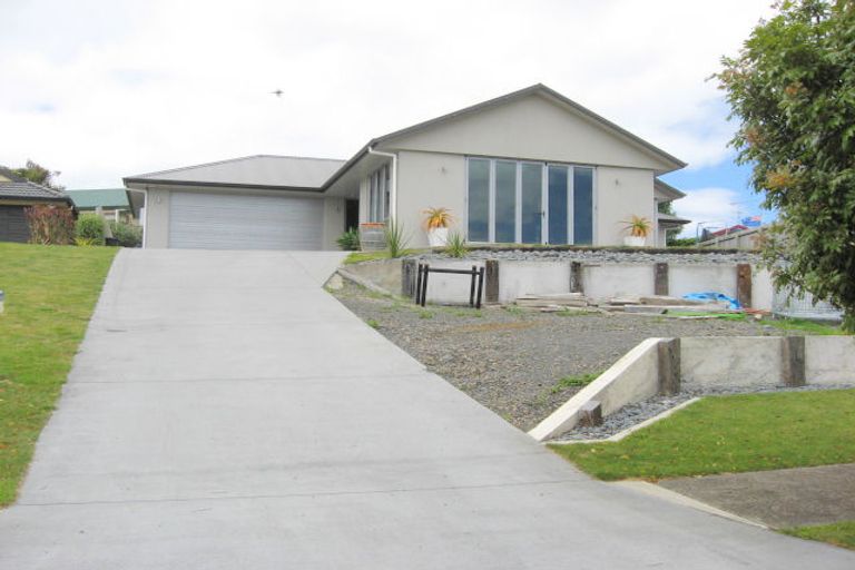 Photo of property in 15 Four Oaks Place, Pukekohe, 2120