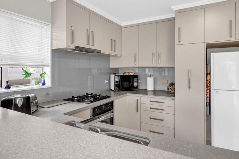 Photo of property in 11 Grey Street, Hawera, 4610