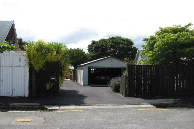 Photo of property in 19a Flavell Street, Heathcote Valley, Christchurch, 8022