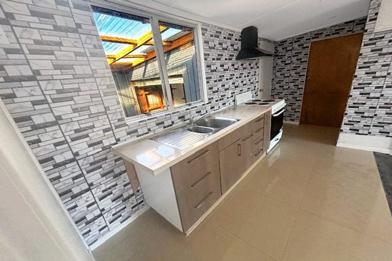 Photo of property in 15 Kauri Street, Mangakino, 3421