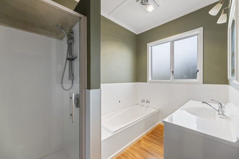 Photo of property in 5 Springfield Road, Milton, 9220