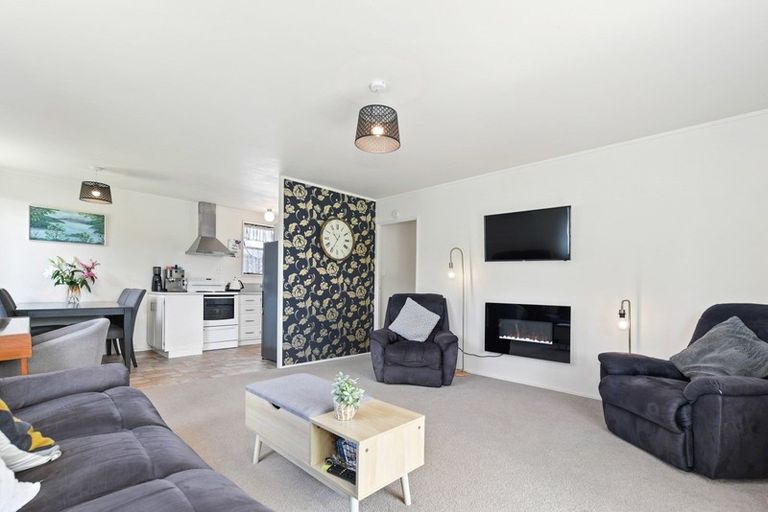 Photo of property in 108a Tawa Street, Melville, Hamilton, 3206