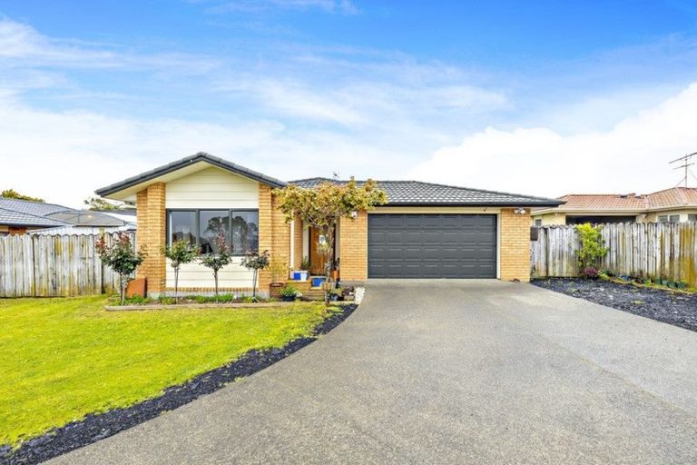 Photo of property in 62 Waimahia Avenue, Weymouth, Auckland, 2103