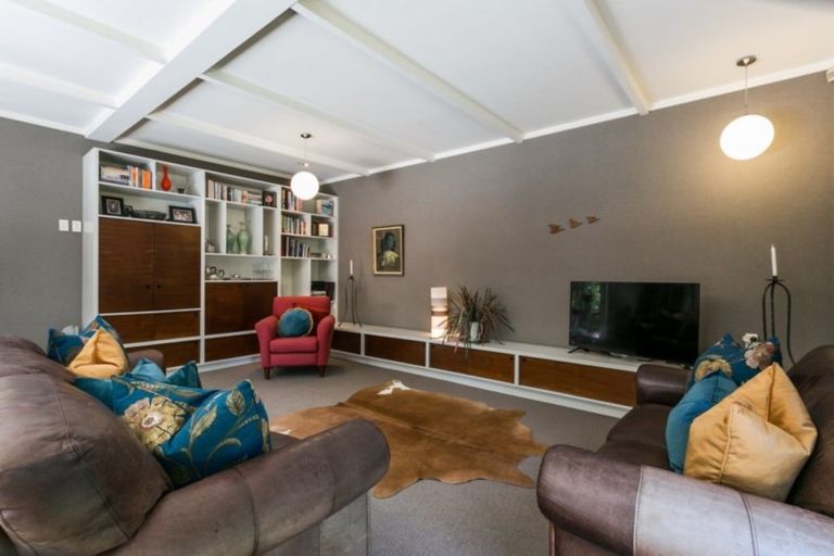 Photo of property in 46 Muritai Crescent, Havelock North, 4130