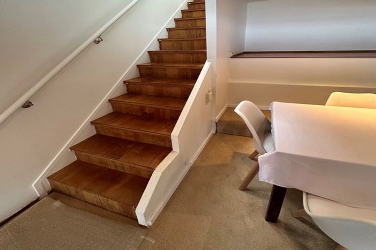 Photo of property in 10 Sykes Avenue, Hatfields Beach, Orewa, 0931