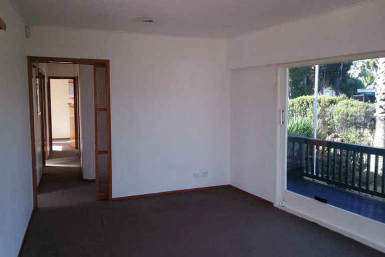 Photo of property in 2 Challinor Street, Pakuranga, Auckland, 2010