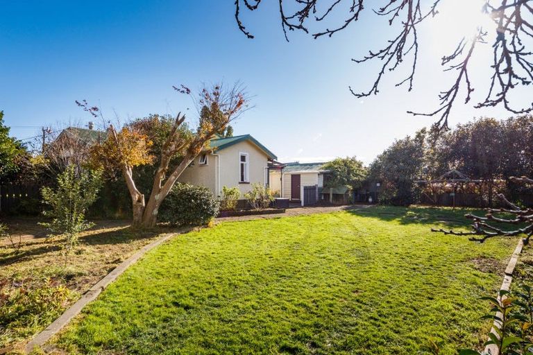 Photo of property in 47 Station Road, Marton, 4710