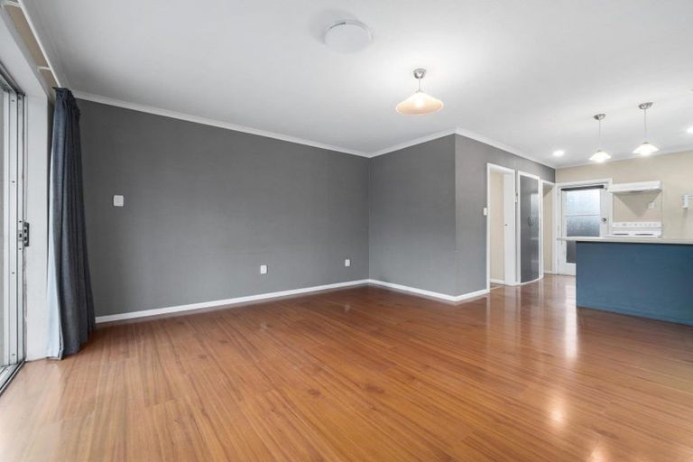 Photo of property in 2/73a Harewood Road, Papanui, Christchurch, 8053