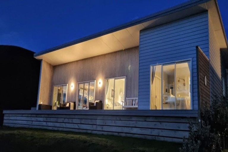 Photo of property in 225 Wheatstone Road, Wainui, Gisborne, 4073