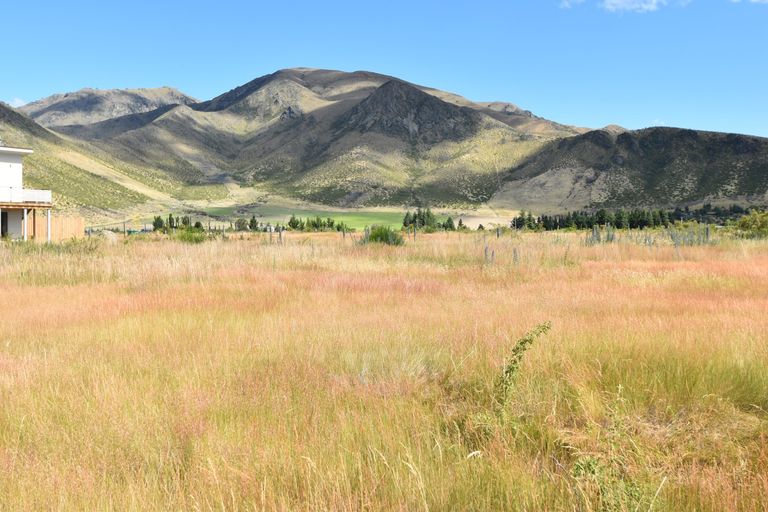 Photo of property in 6 Cirrus Place, Omarama, 9412