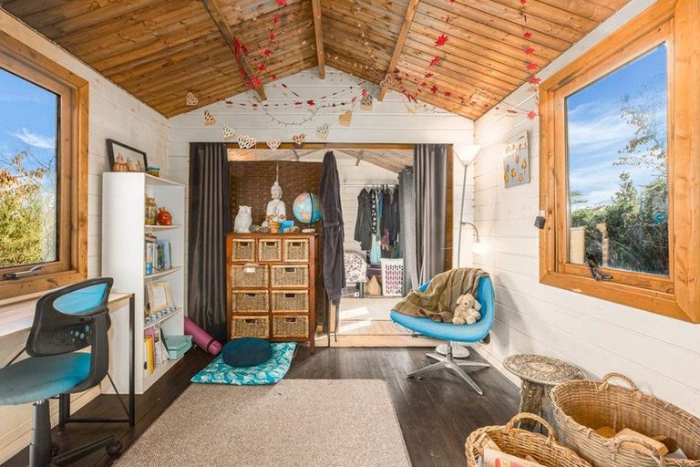 Photo of property in 56 Matai Road, Raumati South, Paraparaumu, 5032