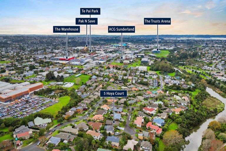 Photo of property in 5 Hoya Court, Henderson, Auckland, 0610
