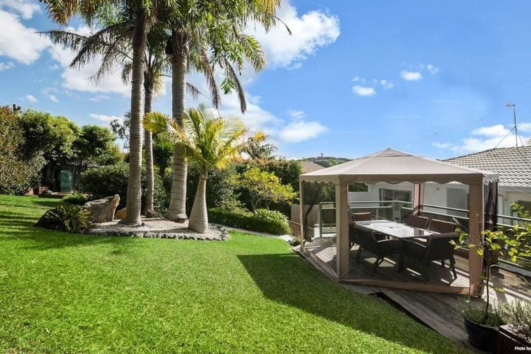 Photo of property in 12 Shannon Place, Torbay, Auckland, 0630